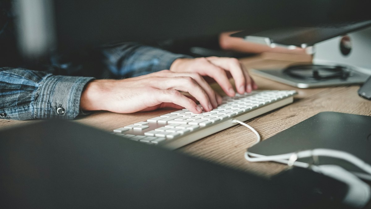Recherche Whois pour identifier le bureau d'enregistrement d'un nom de domaine